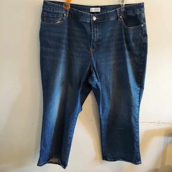 Lane bryant jean - Picture 2 of 9